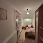 Bauernhof Dom Przy Szlaku Gsb-noclegi Na Przeleczy-agroturystyka *