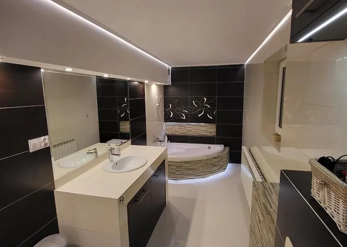 Çiftlik konaklama Dom Przy Szlaku Gsb-noclegi Na Przeleczy-agroturystyka Obidza