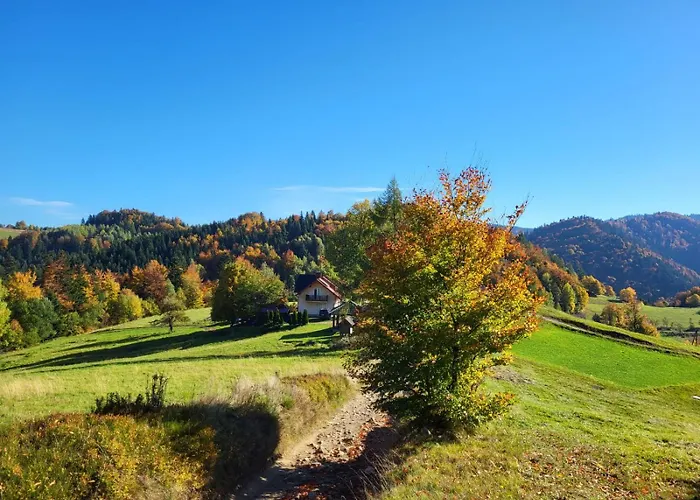 Dom Przy Szlaku Gsb-noclegi Na Przeleczy-agroturystyka * Obidza